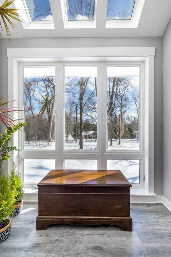 14303 Oakwood Road Extension, Minnetonka, MN 55345