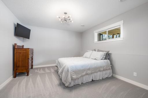 14303 Oakwood Road Extension, Minnetonka, MN 55345