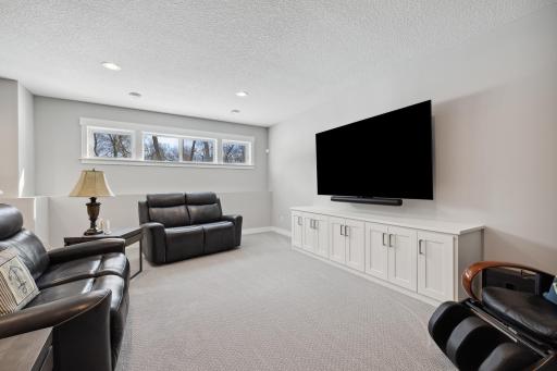 14303 Oakwood Road Extension, Minnetonka, MN 55345