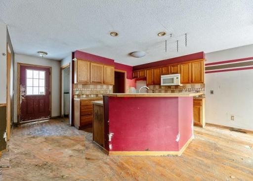 1903 E River Road, Motley, MN 56466