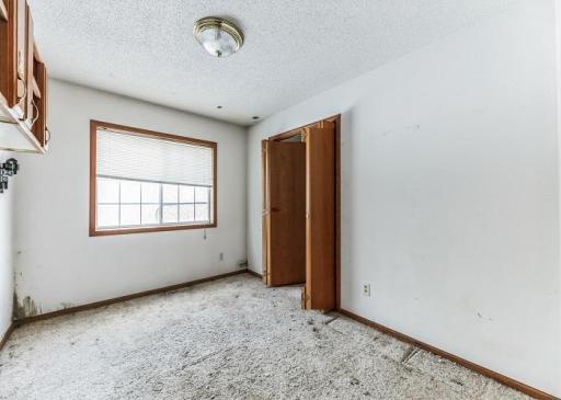 1903 E River Road, Motley, MN 56466