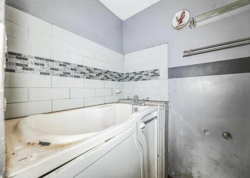 1903 E River Road, Motley, MN 56466