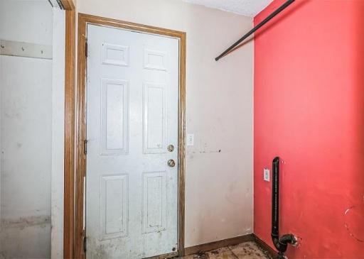 1903 E River Road, Motley, MN 56466