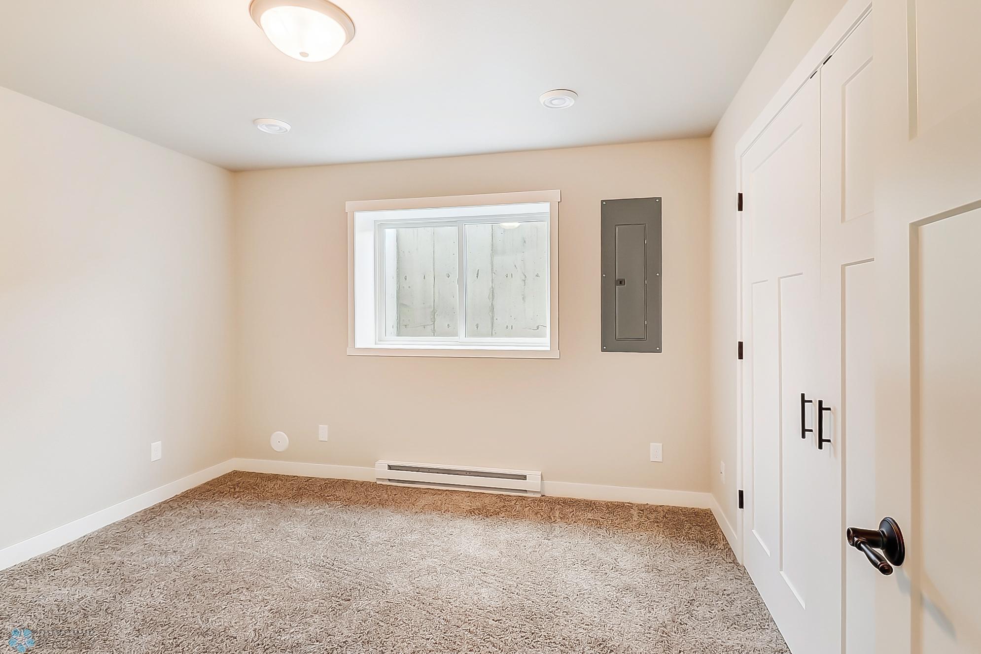 Basement Bedroom1_1