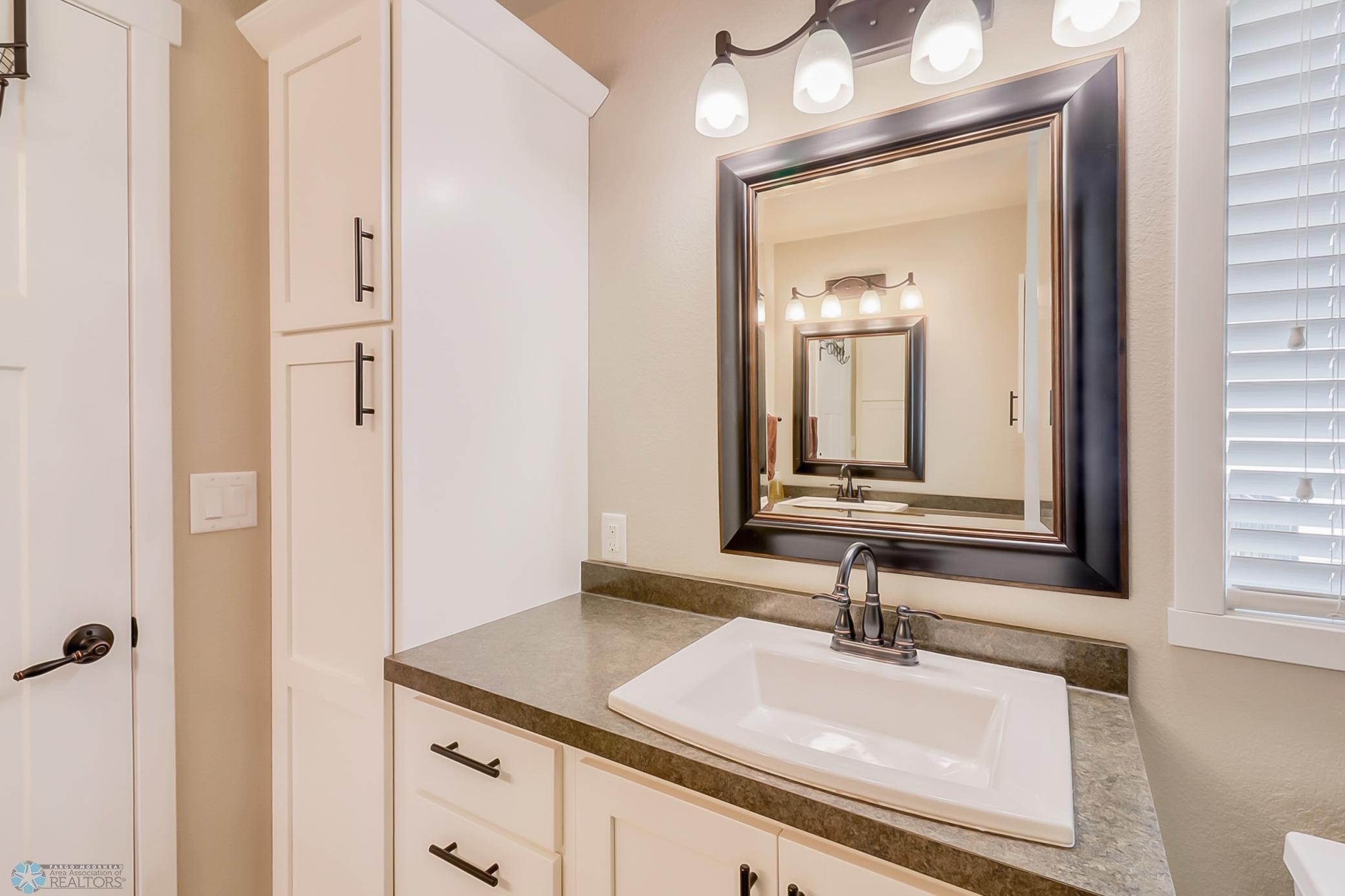 Primary Bathroom_2