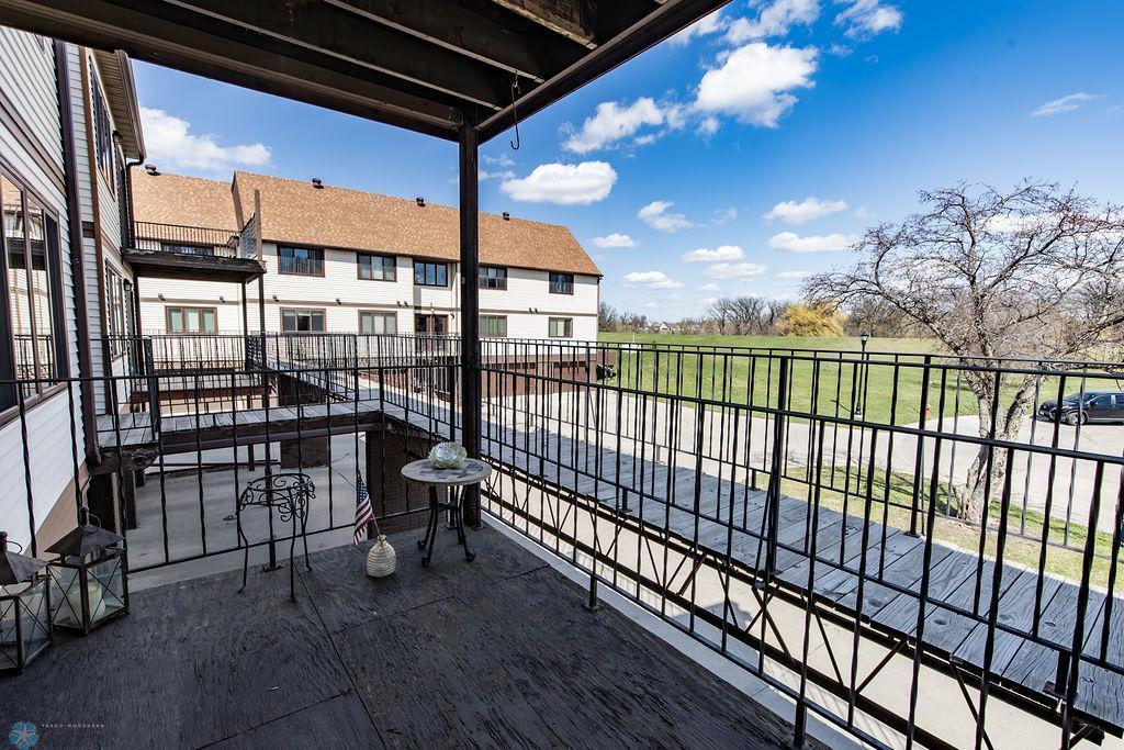 Pation / Balcony off Dining