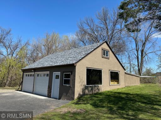 5982 Cahill Avenue, Inver Grove Heights, MN 55076