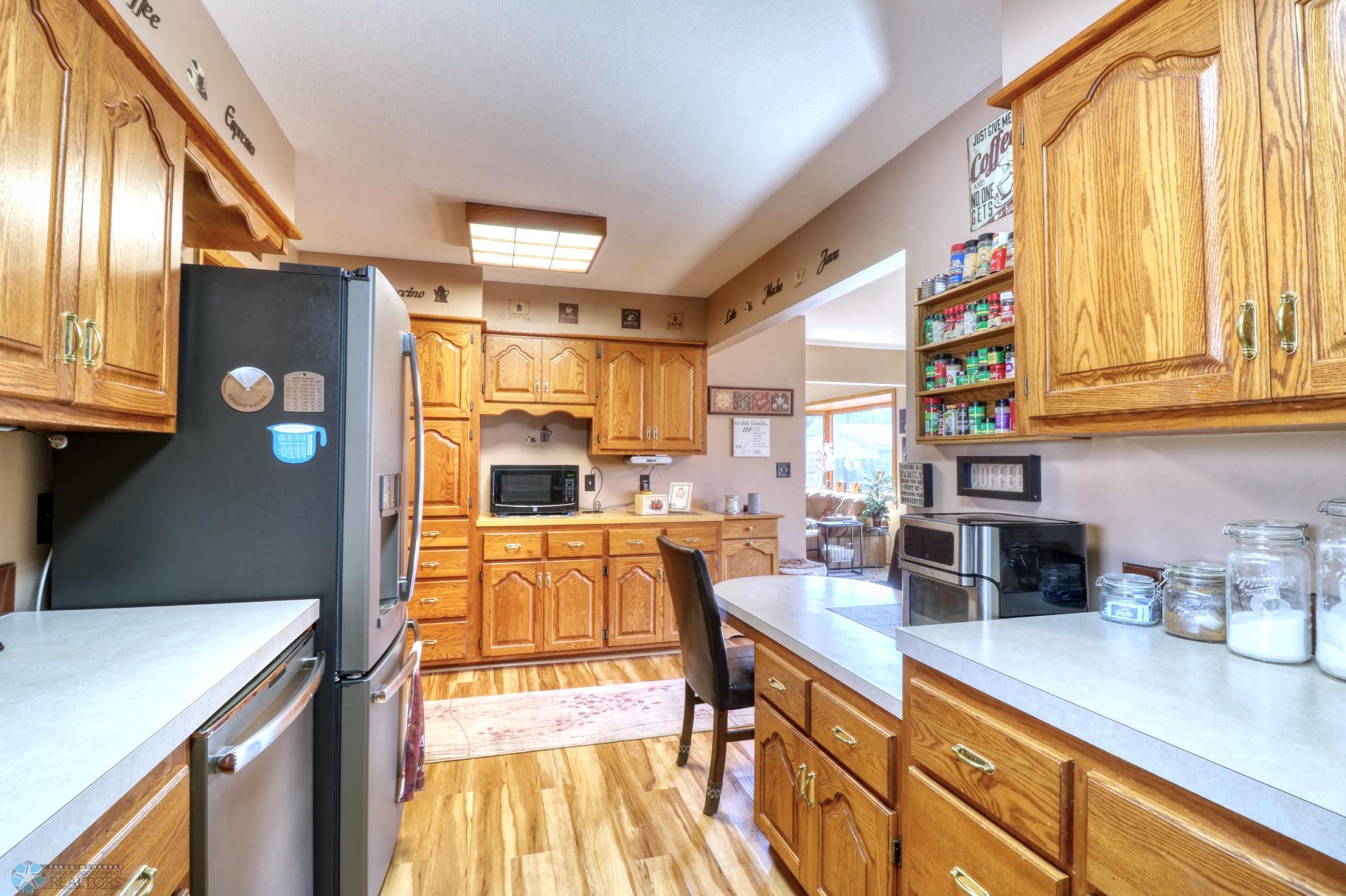 Kitchen1_5.jpg