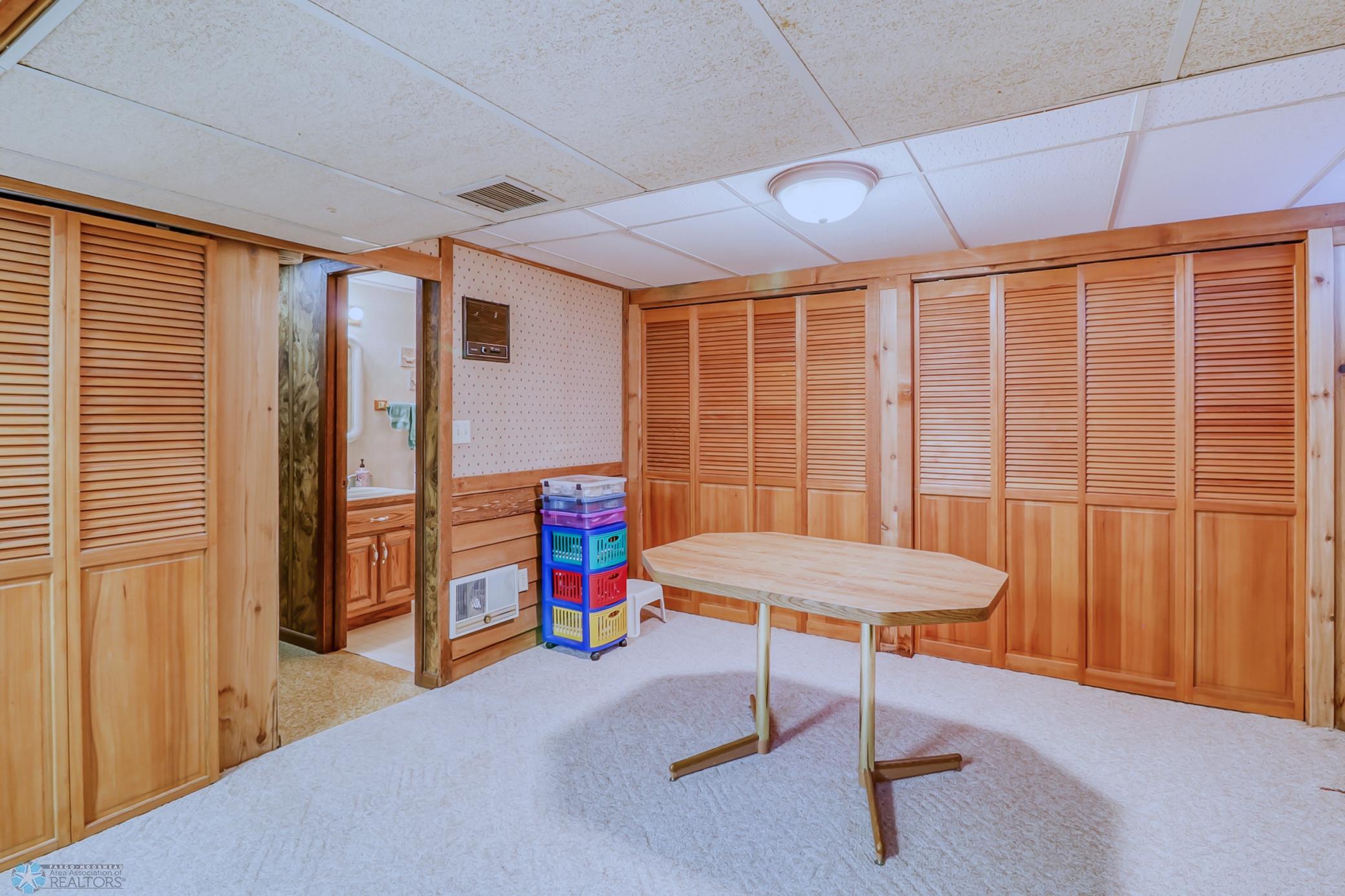 Basement1_5.jpg