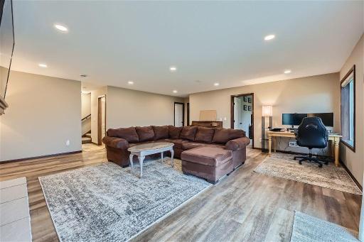 7096 208th place North - MLS Sized - 018 - 19 Lower Level Family Room.jpg