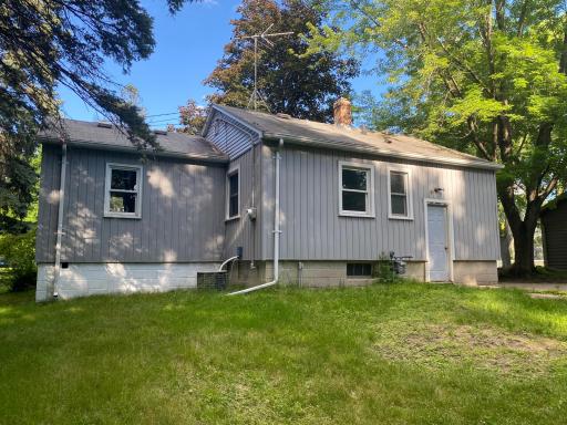 30800 N Lakes Trail, Lindstrom, MN 55045
