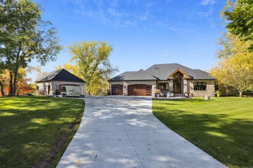 1465 Neal Avenue Court N, Stillwater, MN 55042