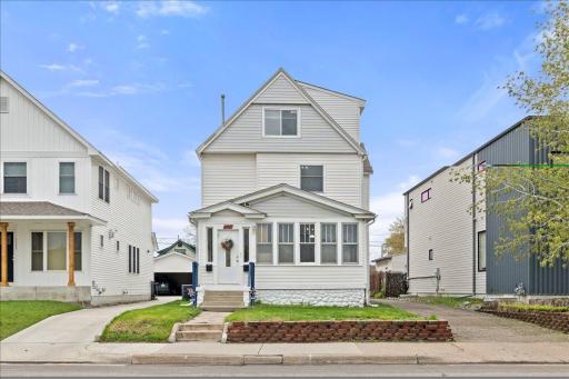 01-Up North Aperture, 2943 Grand St NE - 1.jpg