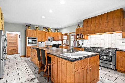 3231 Pioneer Road, Barnum, MN 55707
