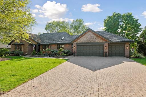 5104 Green Farms Road, Edina, MN 55436