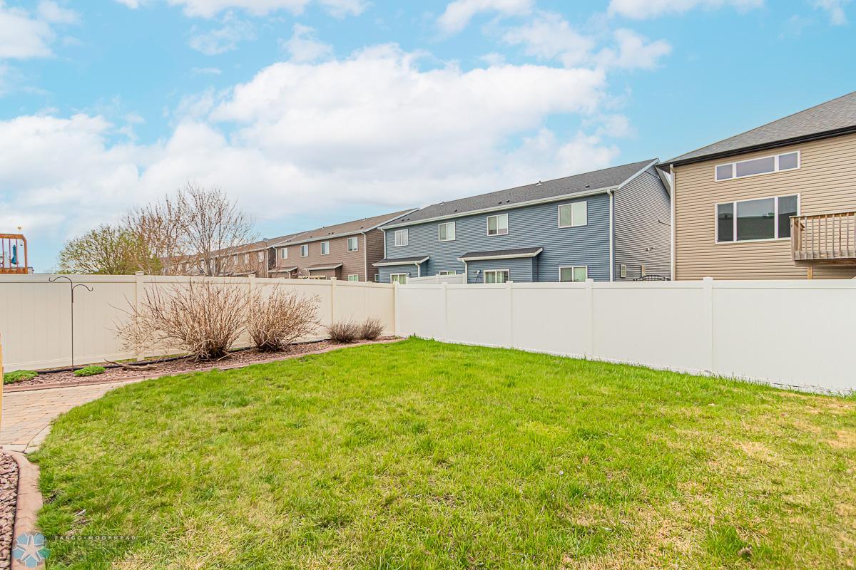 4356 52nd St S Fargo, ND-27.jpg