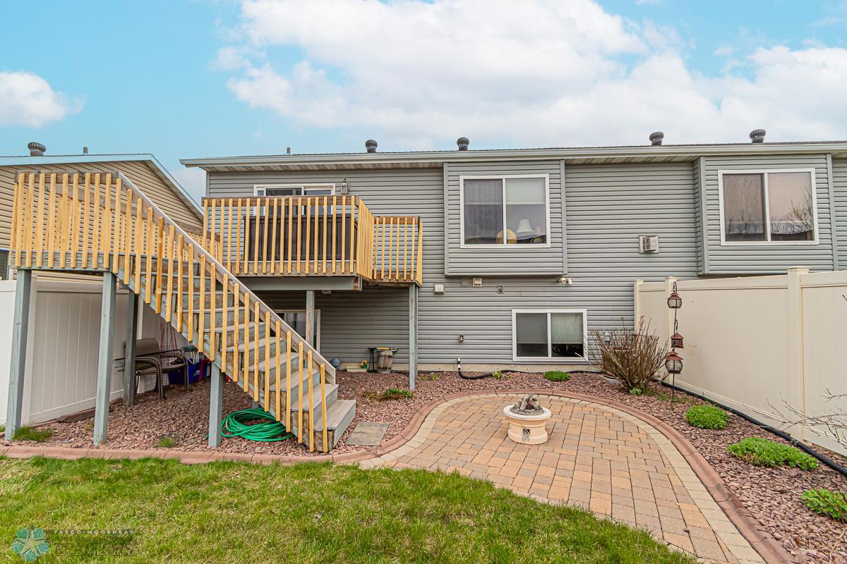 4356 52nd St S Fargo, ND-29.jpg