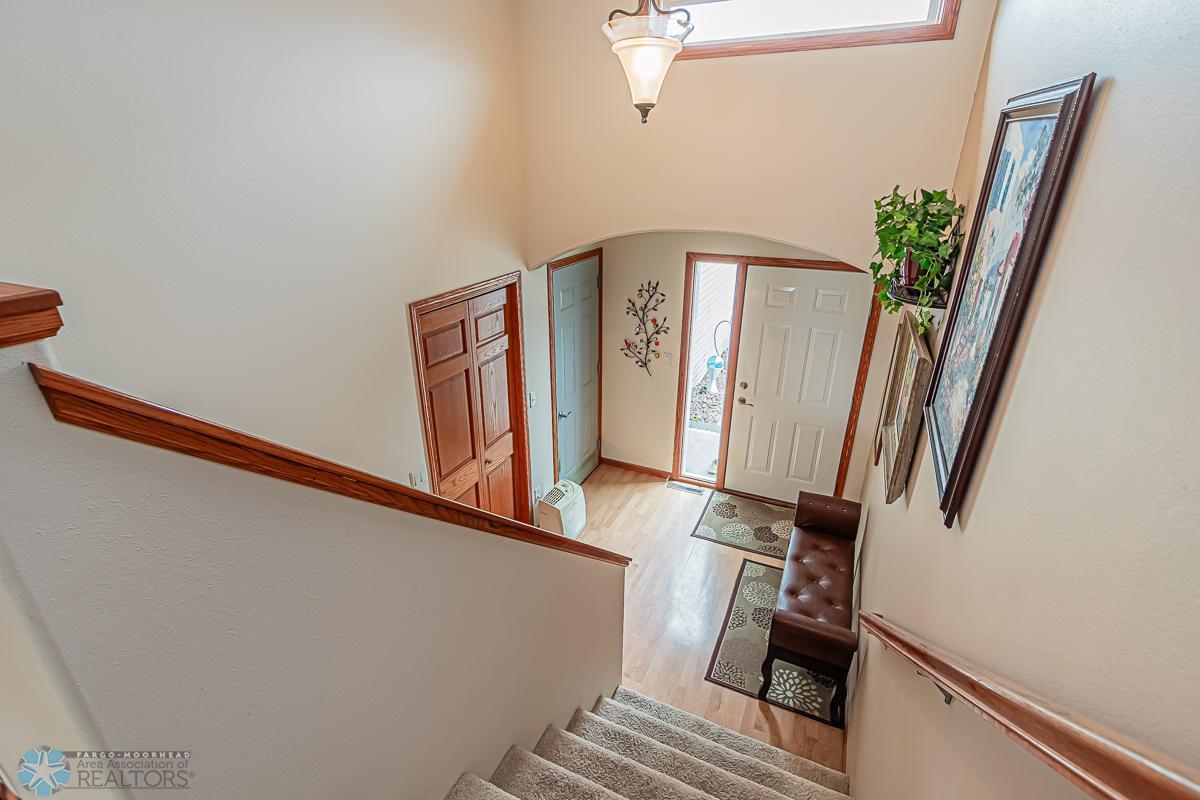 4356 52nd St S Fargo, ND-09.jpg