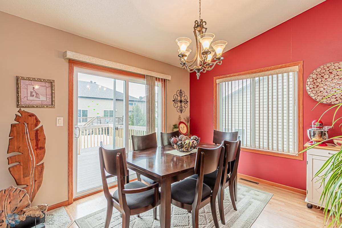 4356 52nd St S Fargo, ND-13.jpg