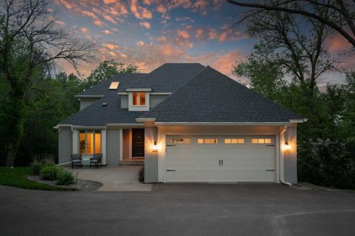 5705 Vagabond Lane N, Plymouth, MN 55446