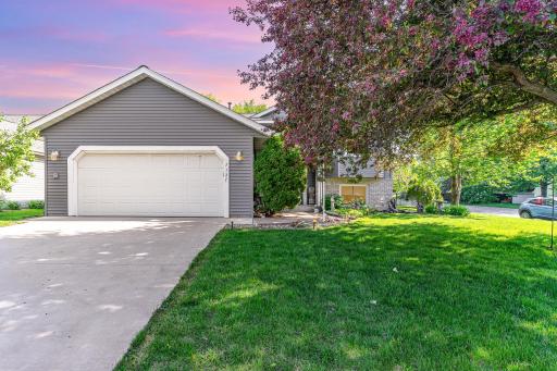 7127 37th Street Court N, Saint Paul, MN 55128