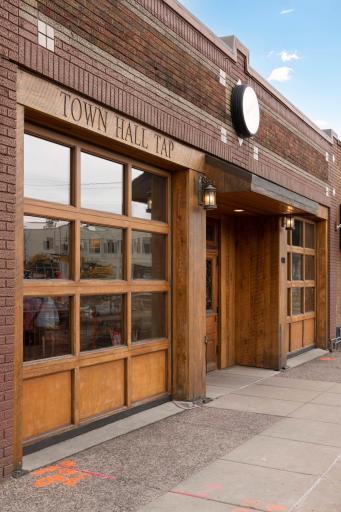 Town Hall Tap - a gastropub providing specialty burgers, happy hour food and other casual eats amid retro accents!