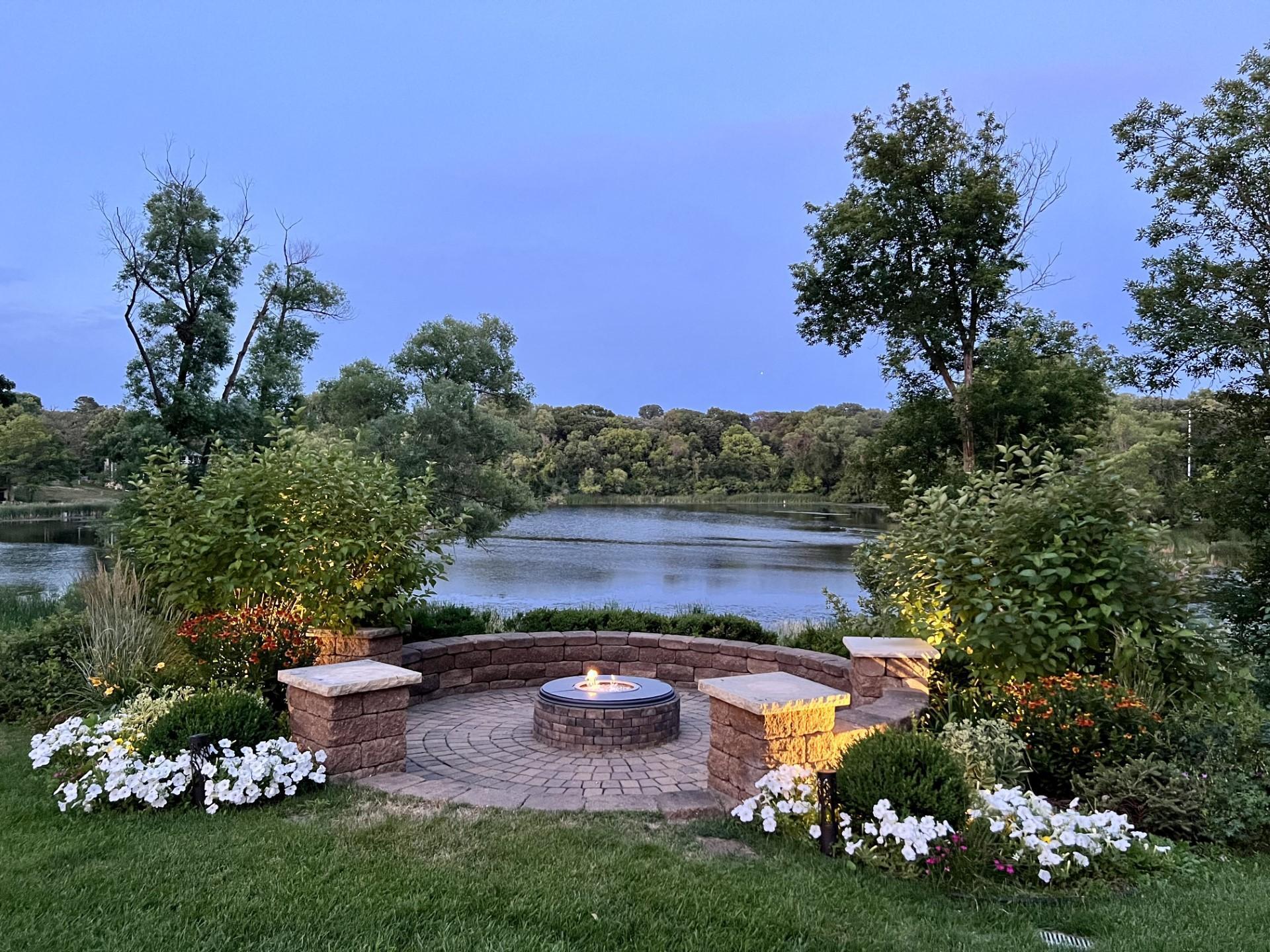 Gas Firepit with Lake Views
