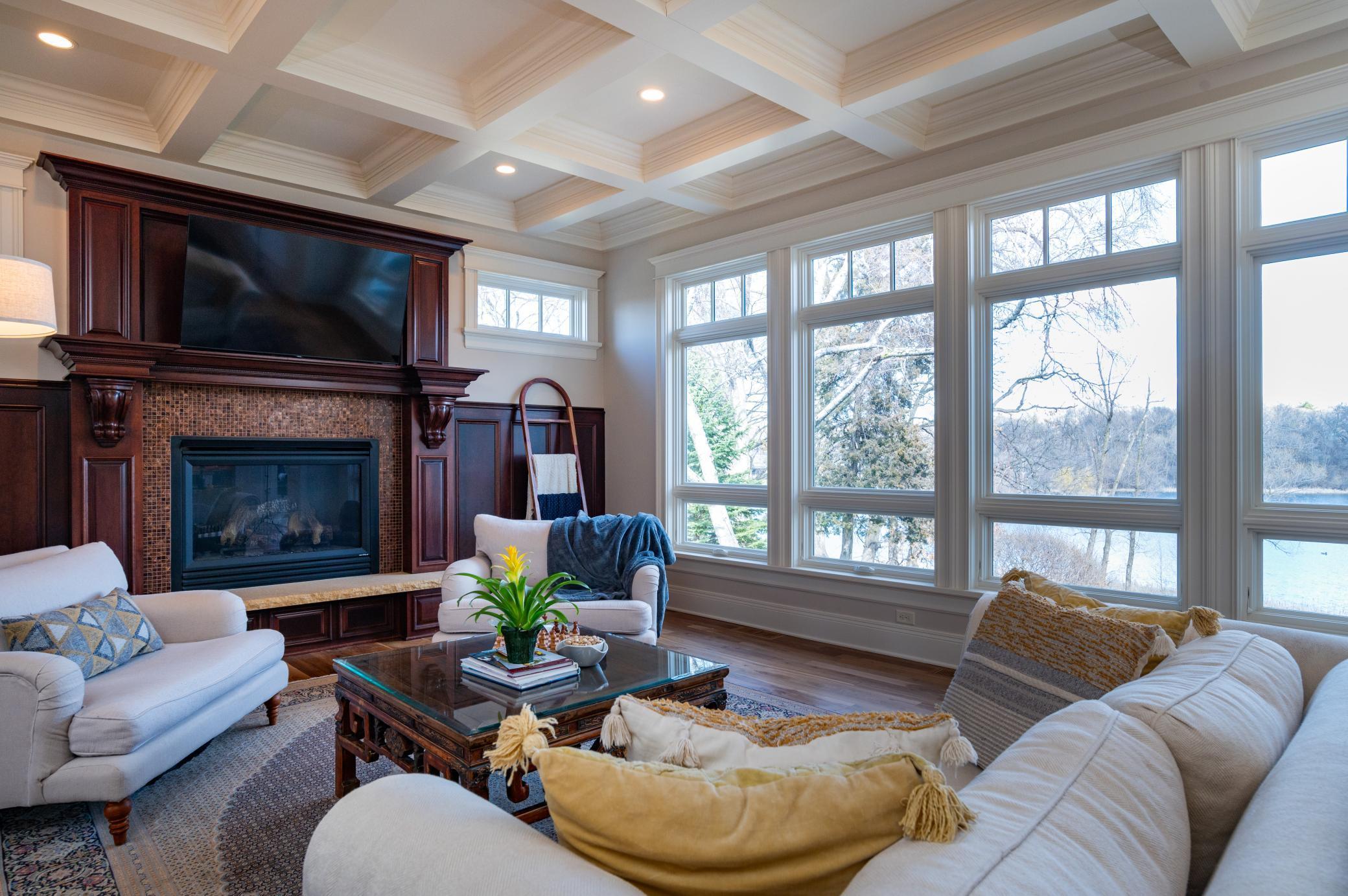 Great Room with Lake View