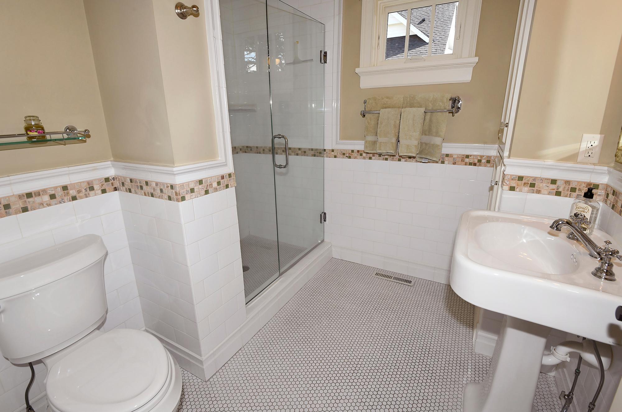 3/4 En Suite Bath in Third Bedroom