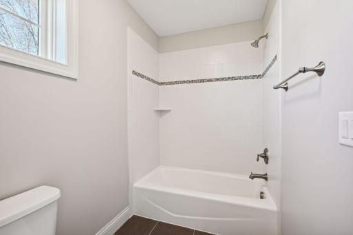 14990 53rd Avenue N, Plymouth, MN 55446