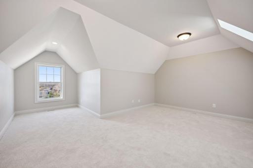 14990 53rd Avenue N, Plymouth, MN 55446