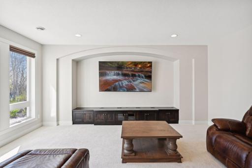 14990 53rd Avenue N, Plymouth, MN 55446
