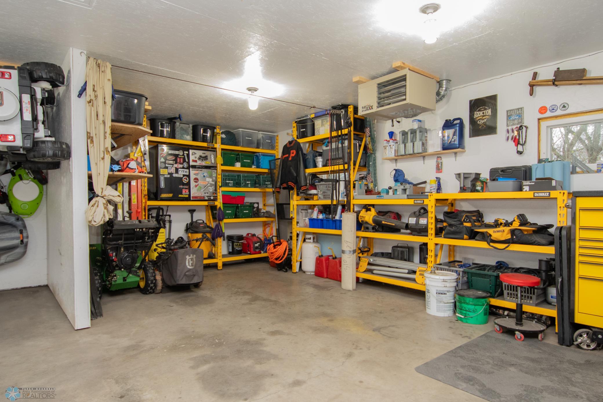 Heated Garage/Shop
