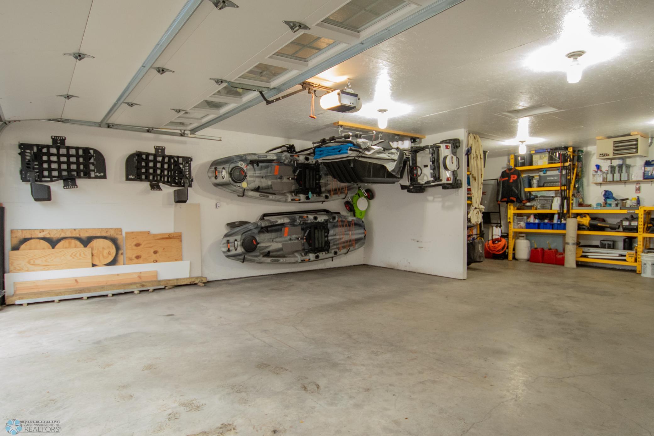 Garage/Shop