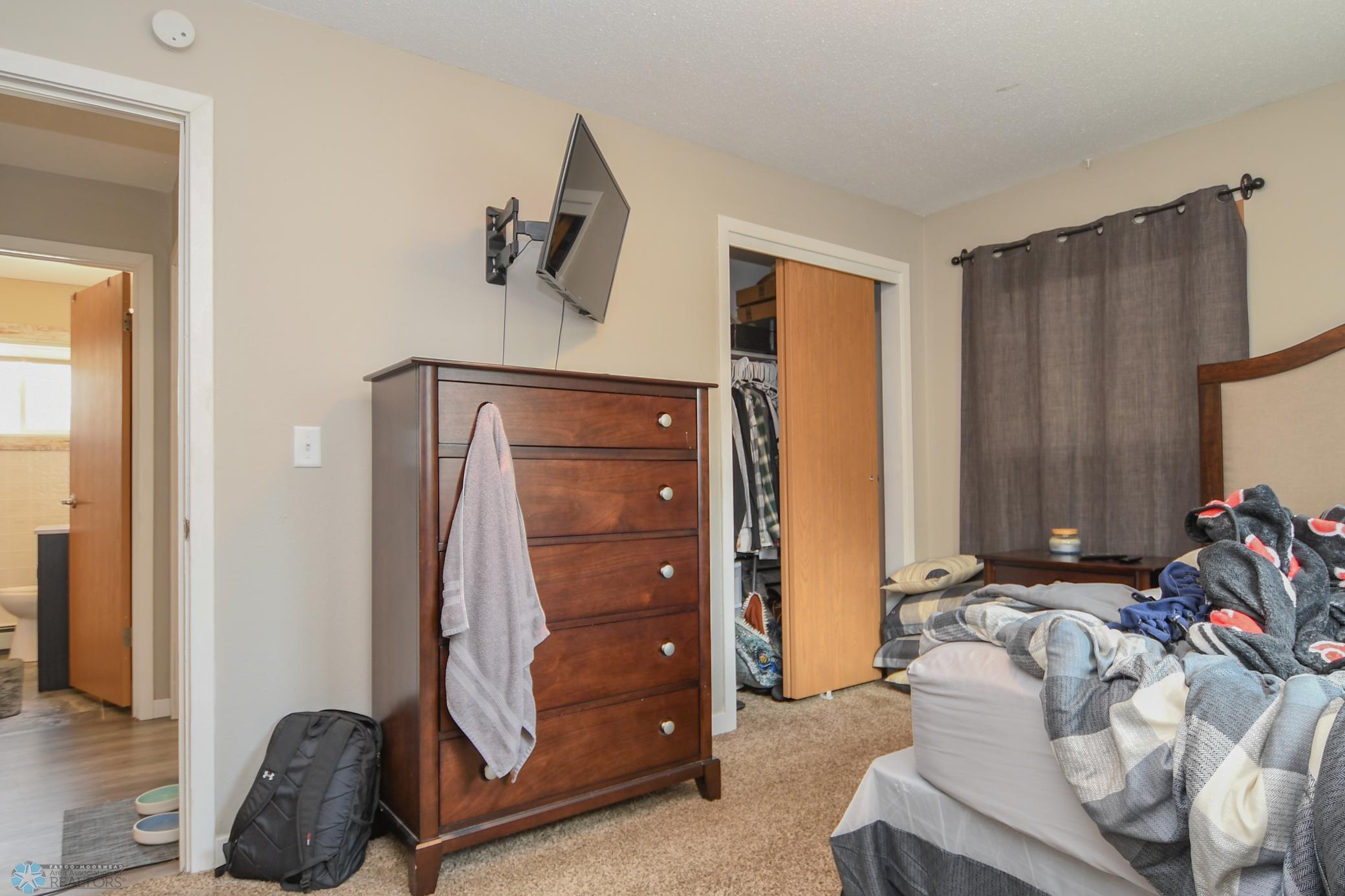 Upper Unit - Bedroom 2