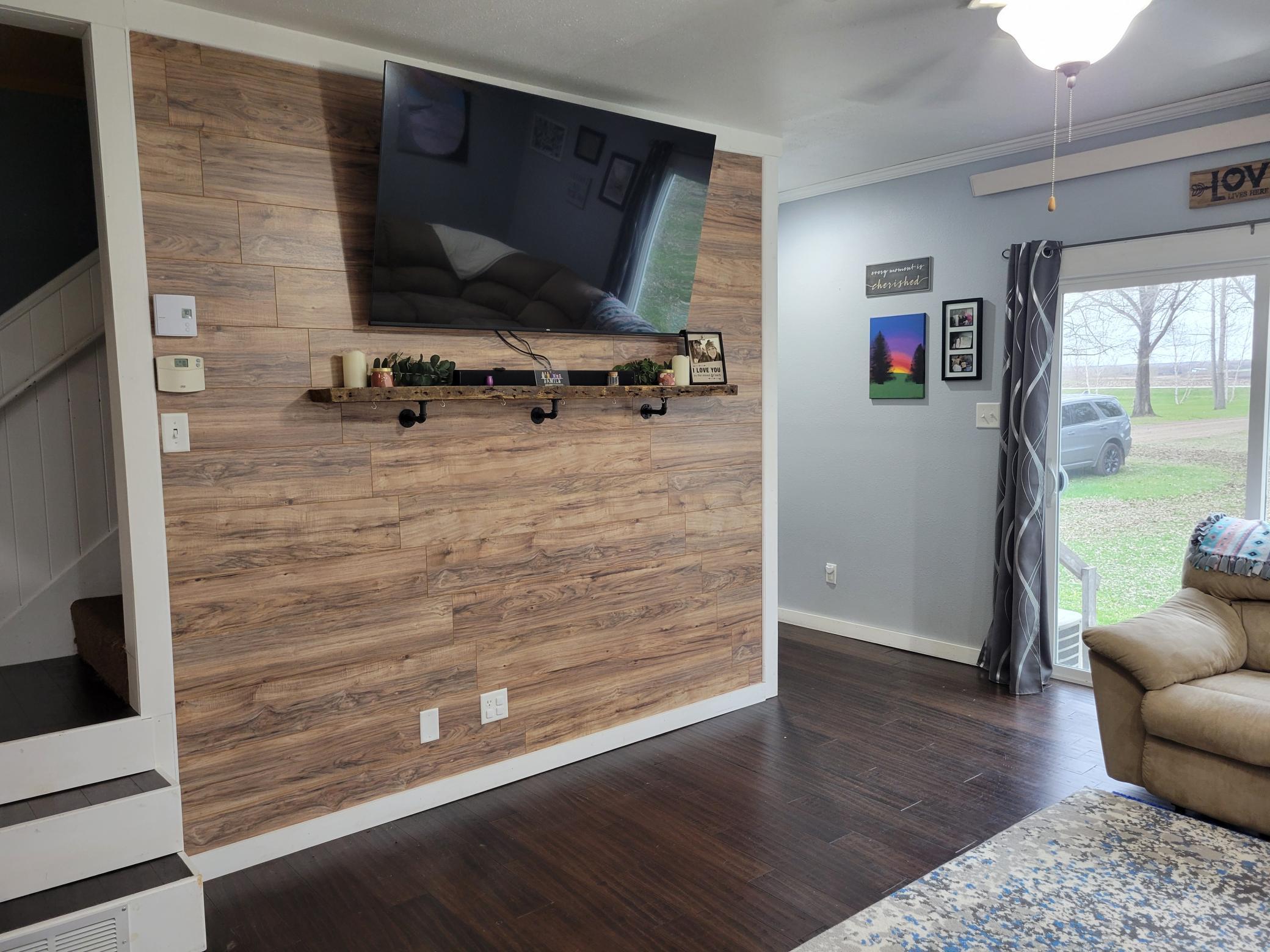 Main level living area.