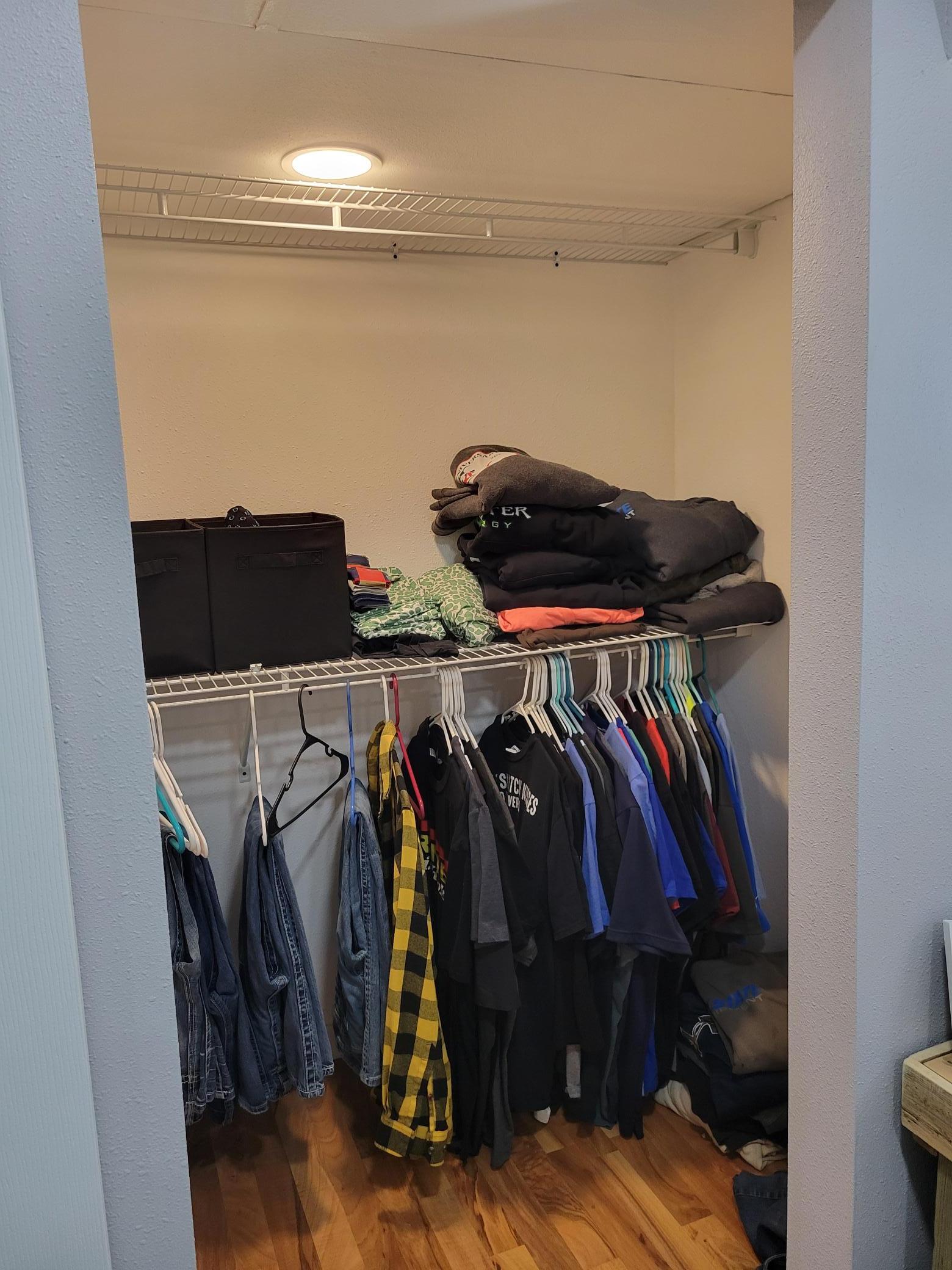 Lower bonus room closet !
