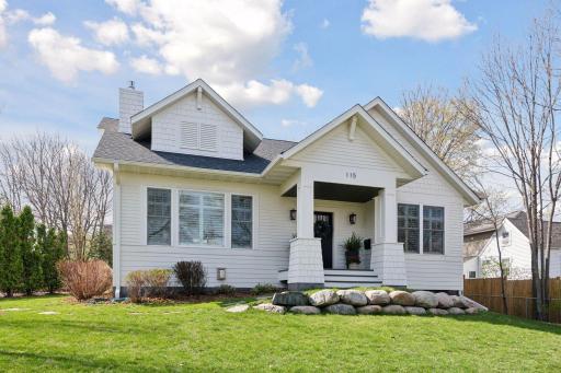 115 Chicago Avenue S, Wayzata, MN 55391