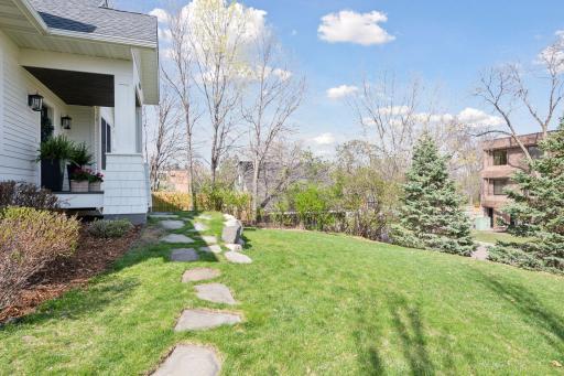 115 Chicago Avenue S, Wayzata, MN 55391