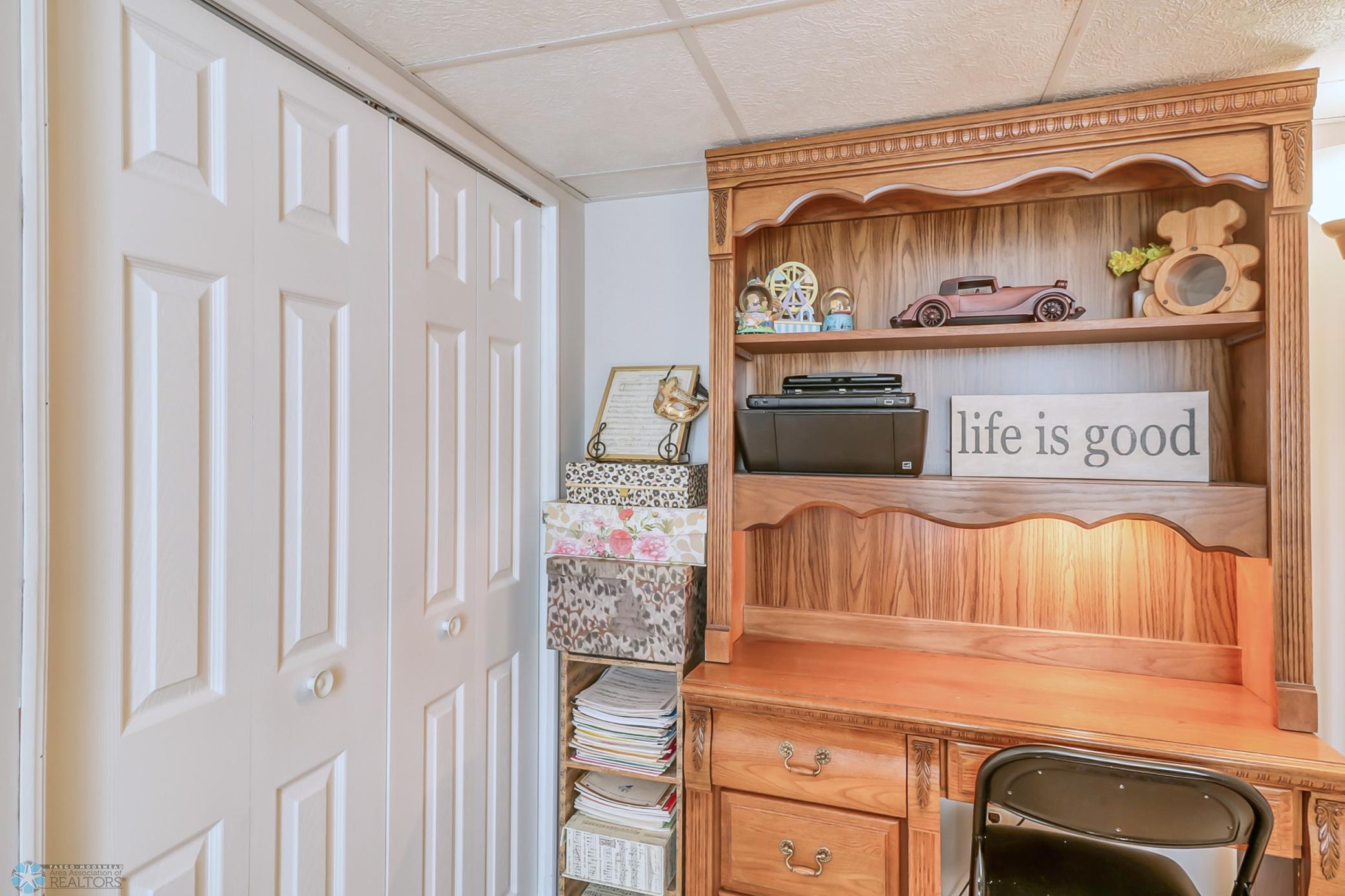 Basement Bedroom1_3.jpg