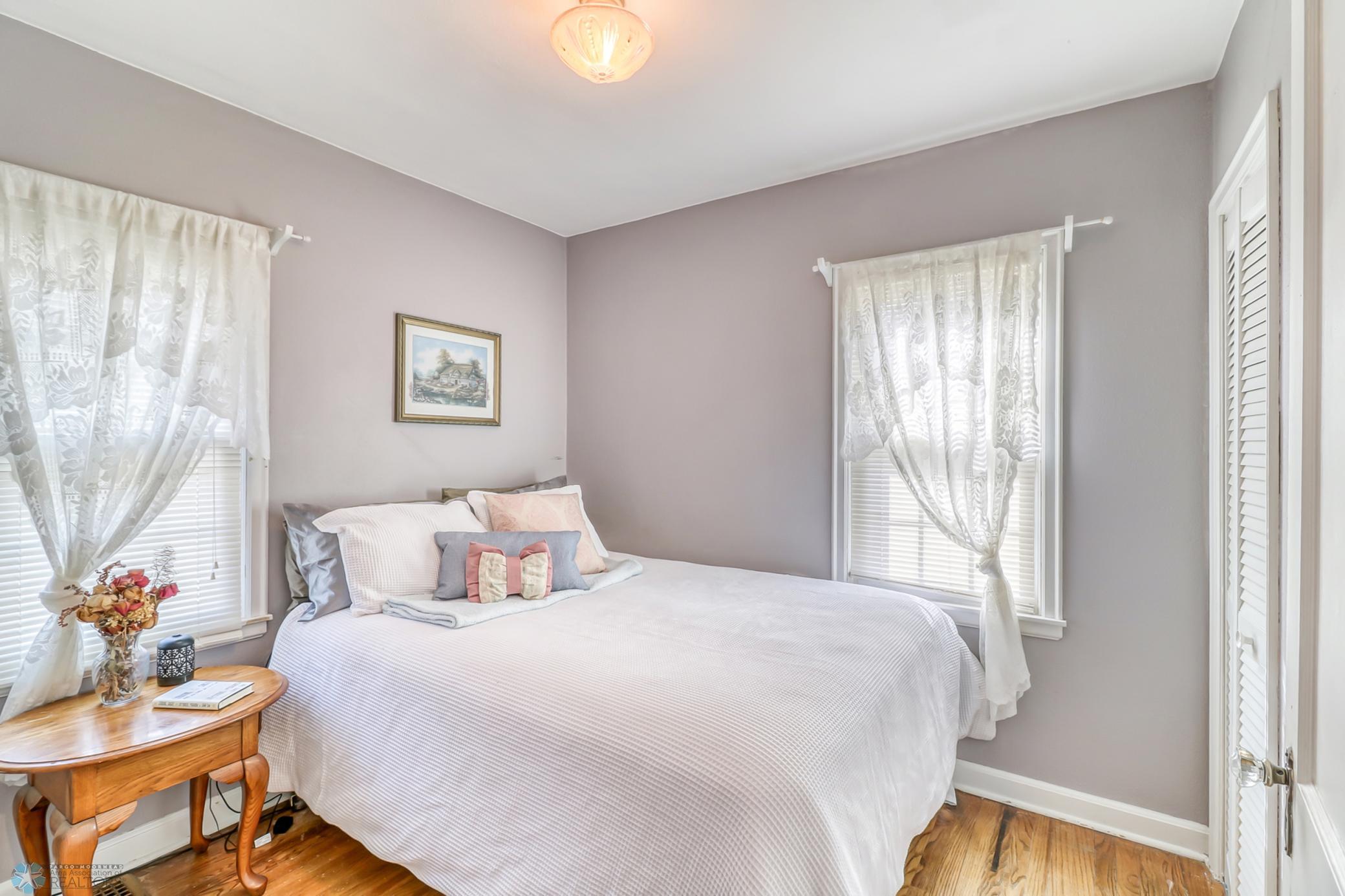 Bedroom2_1.jpg