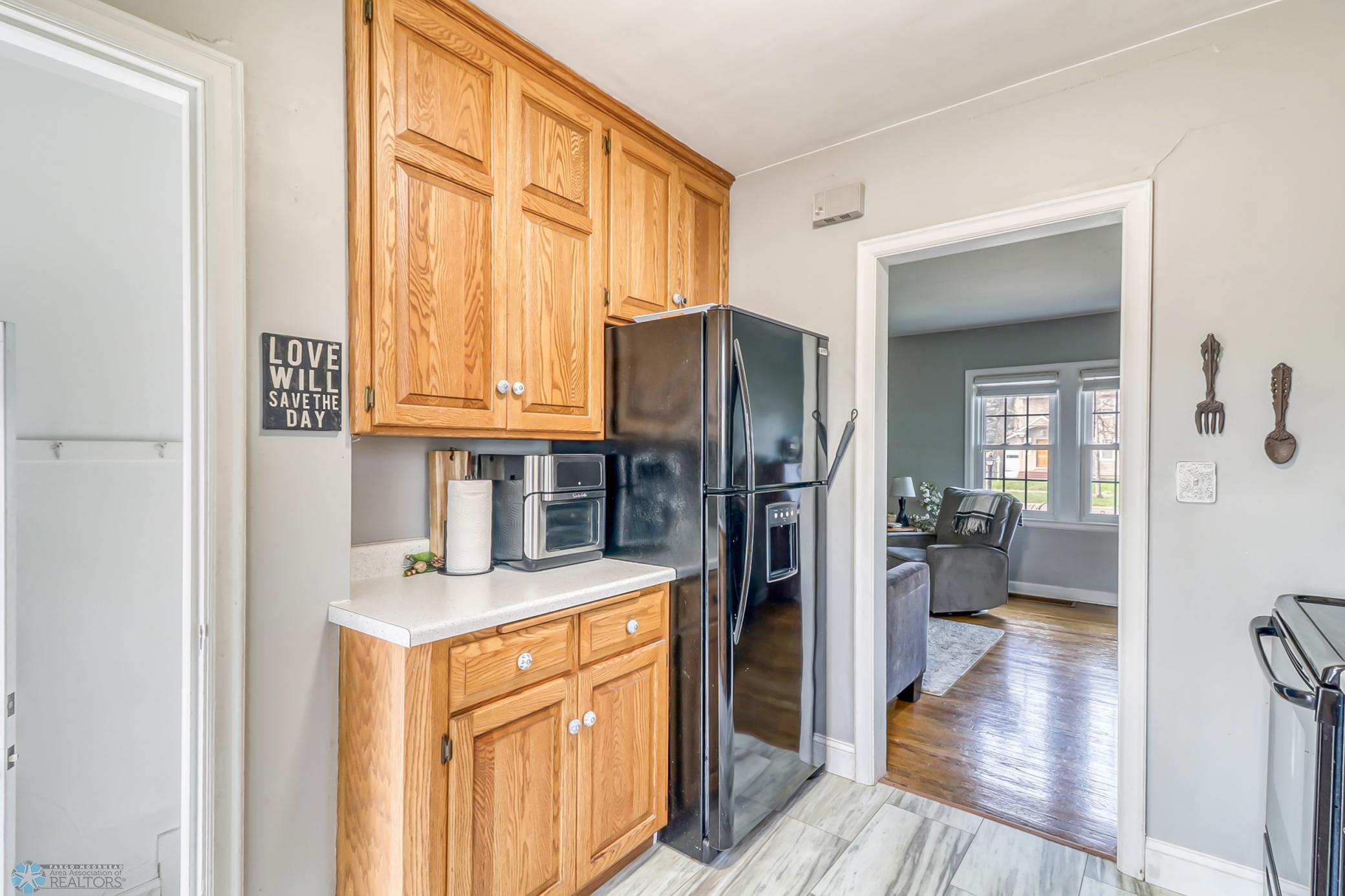 Kitchen1_3.jpg