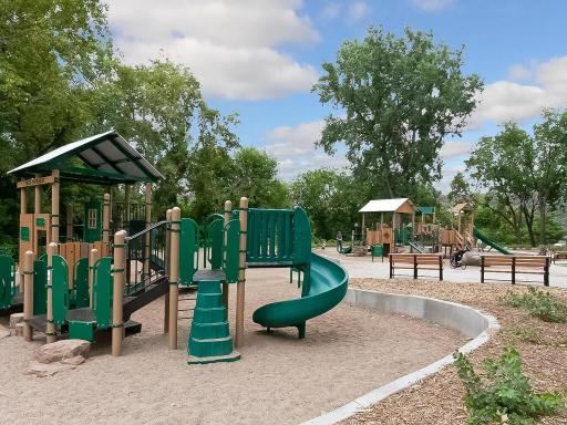 Beautiful park conveniently located near your home!