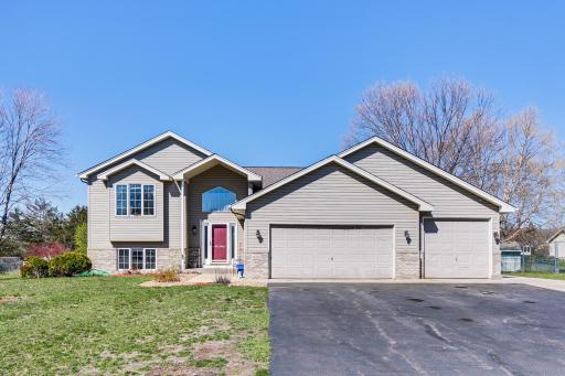 15312 Linnet Street NW, Andover, MN 55304