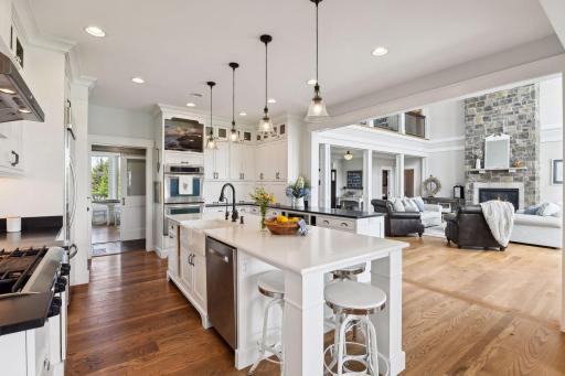 4750 S Lake Sarah Drive, Independence, MN 55359