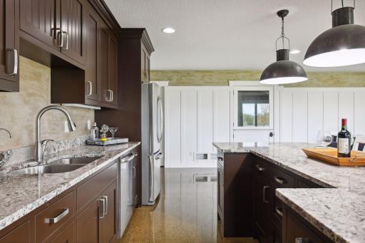 4750 S Lake Sarah Drive, Independence, MN 55359