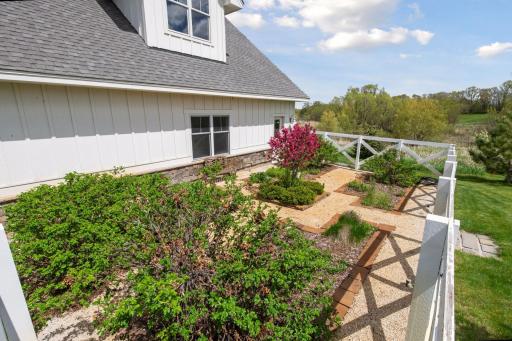4750 S Lake Sarah Drive, Independence, MN 55359