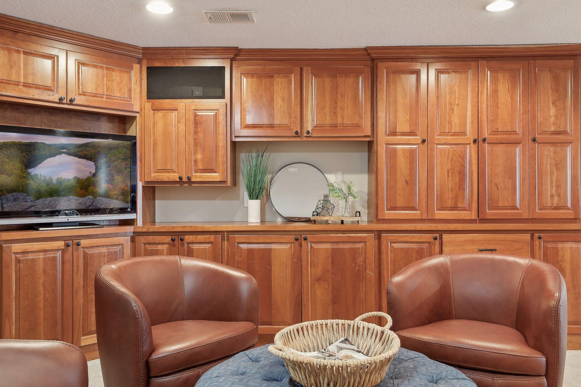 Gorgeous cherry cabinetry!!!