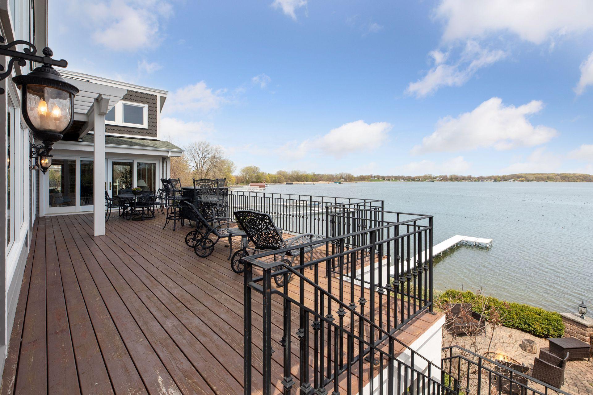 Sprawling deck with great views!