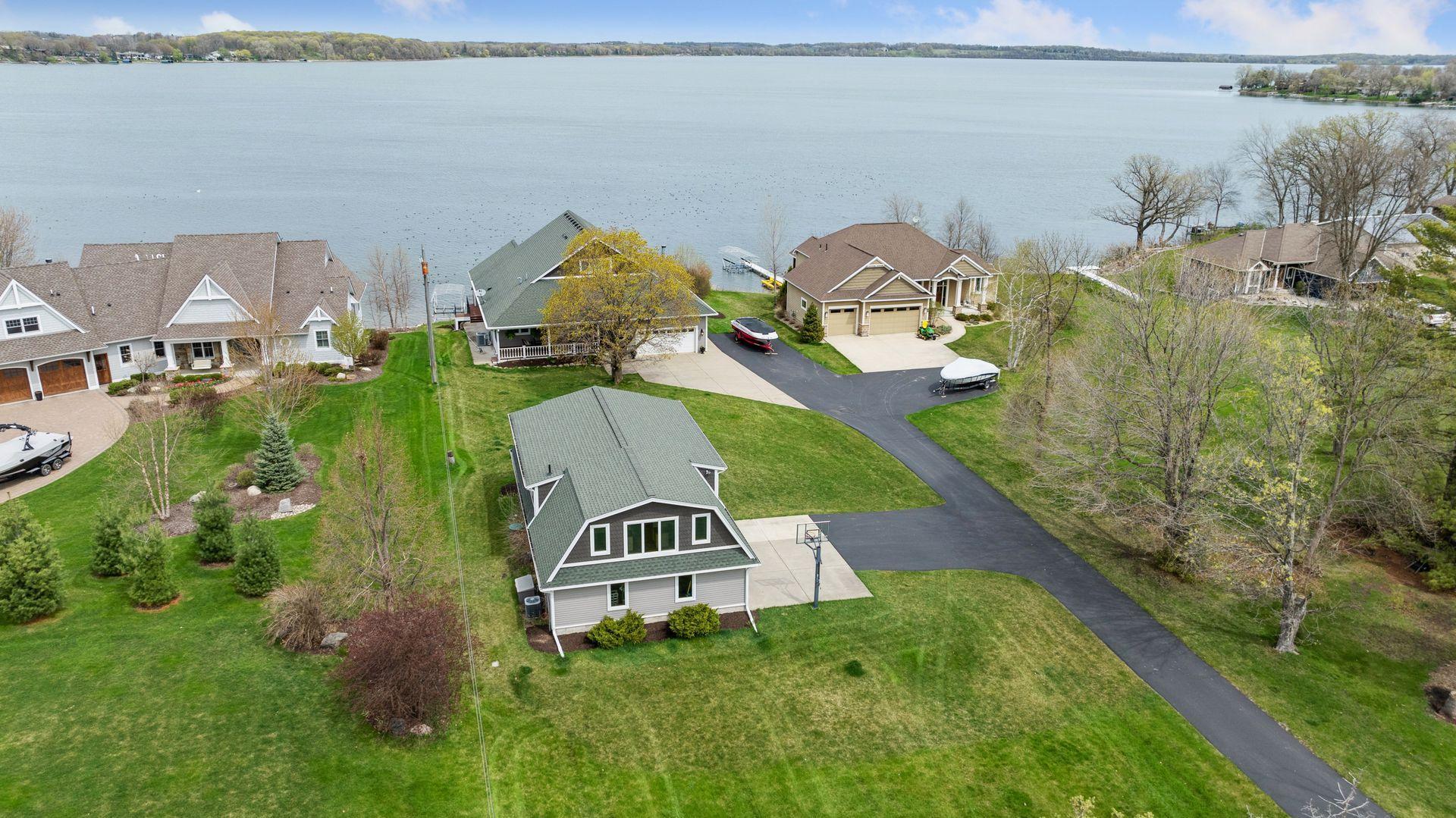 Stunning lake property!